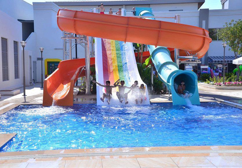 Palm Wings Kusadasi Beach Resort&Spa ภายนอก รูปภาพ